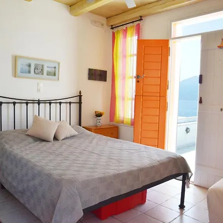 Nefeli's Sirma Holiday home *