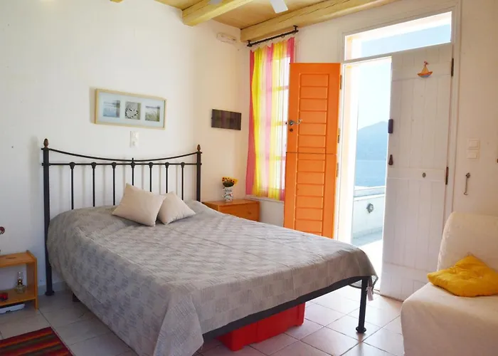 Nefeli's Sirma Holiday home *