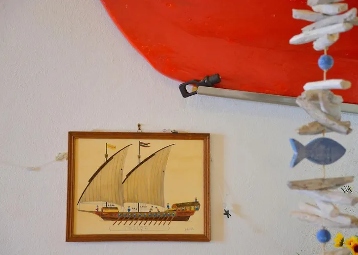 Nefeli's Sirma Klima (Milos)